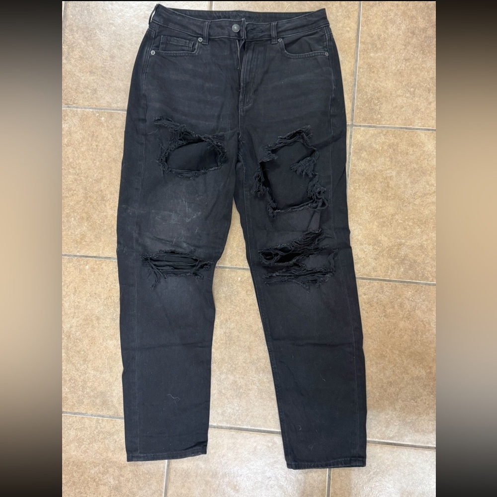 American Eagle Outfitters Women's Black Ripped High Rise Jeans